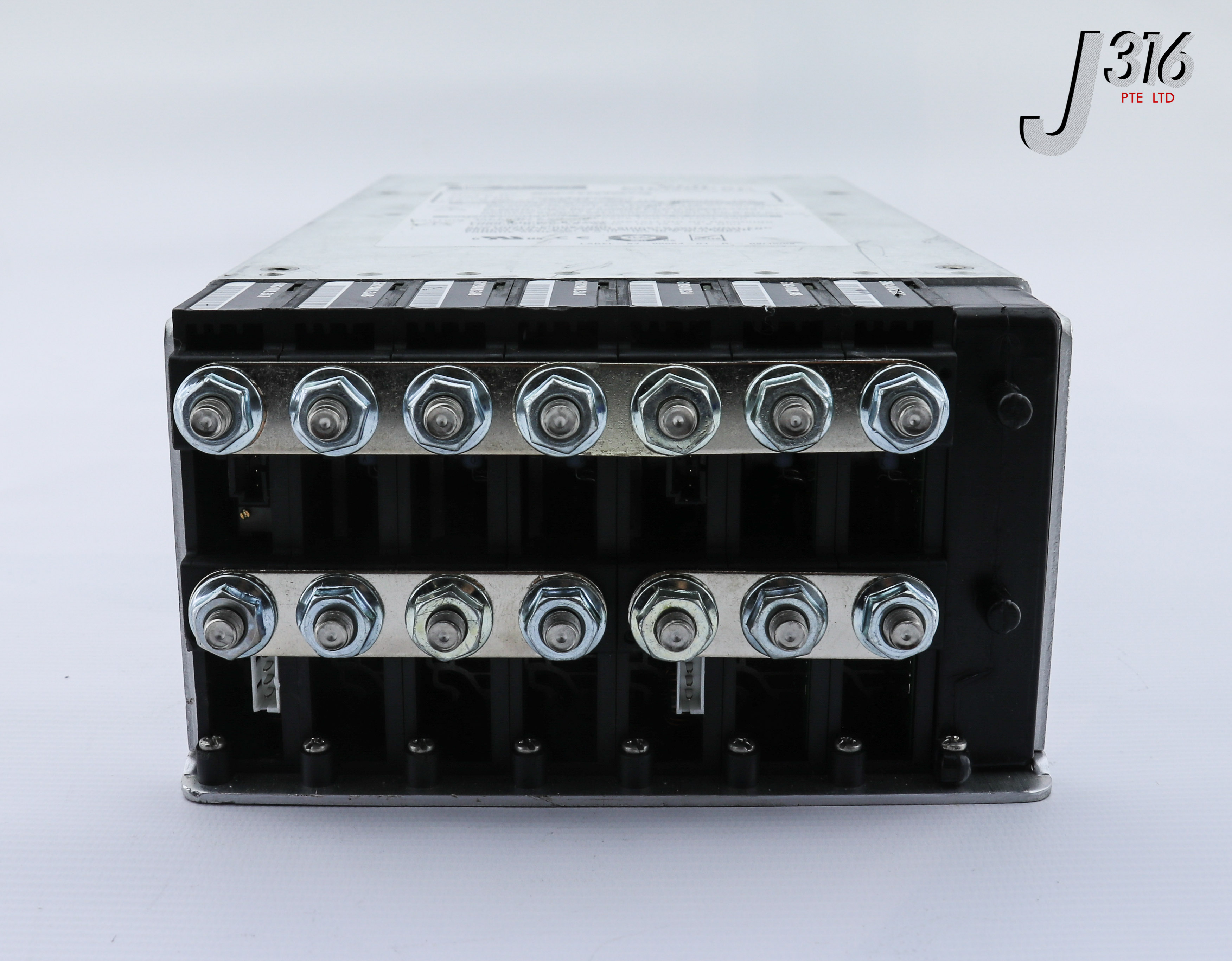 写真 25729 VICOR MODULAR PS PFC MEGAPAC STD ROHS, P/N: 10-130242-01 MP2